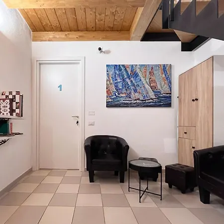 Al Duomo Di ゲストハウス