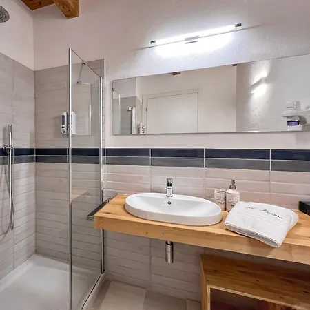 Al Duomo Di 4* カリアリ