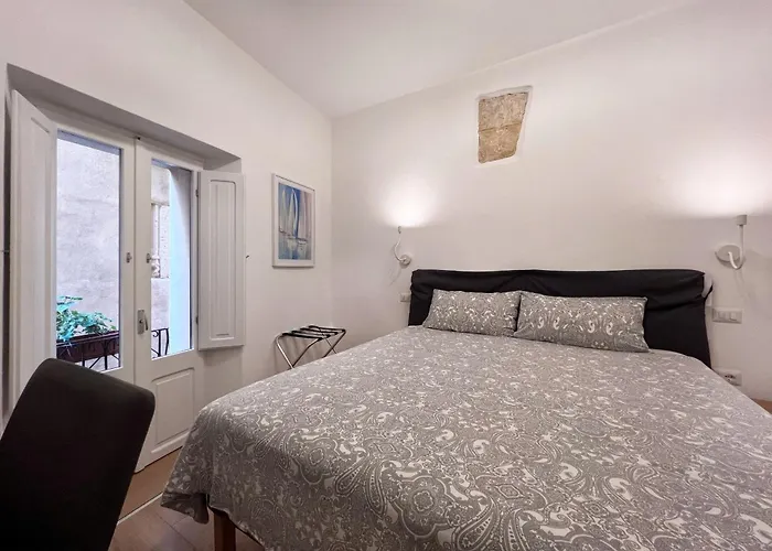 ゲストハウス Al Duomo Di 4*