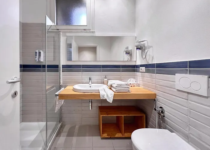 ゲストハウス Al Duomo Di 4*